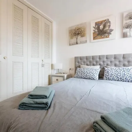 Apartment Ocean View By Holidays2rent *