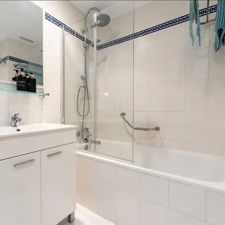 Ocean View By Holidays2rent Apartment